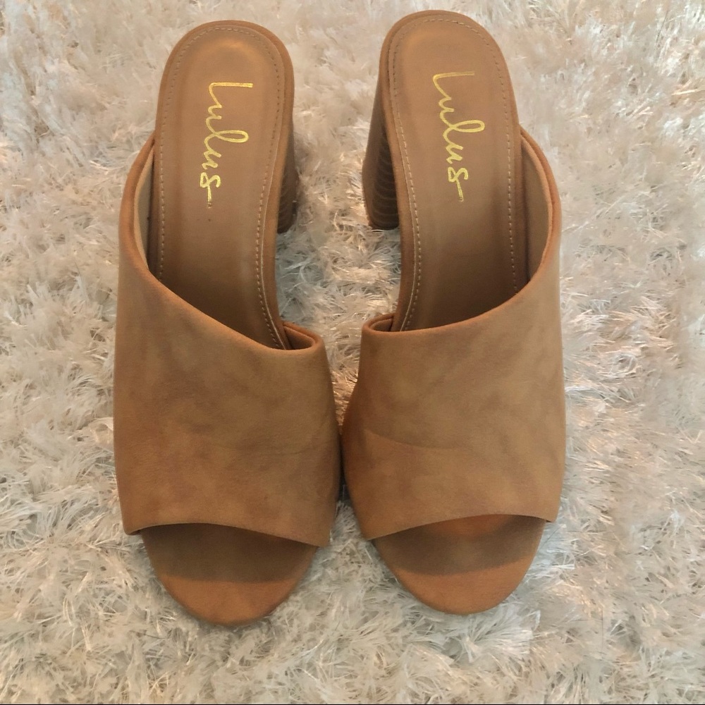Lulu’s Block Heel Sandal